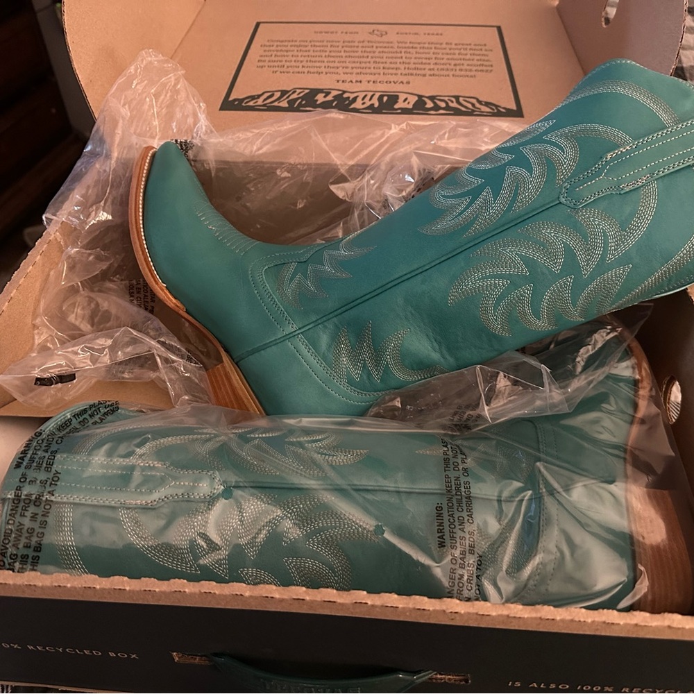 Tecovas Lagoon Bovine Boots
